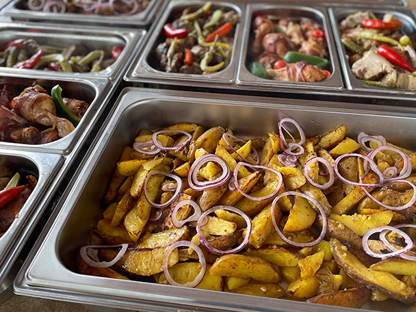 Kompletné cateringové služby pre Vaše udalosti